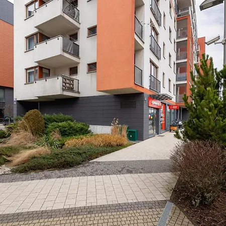Luxury With Furnished Balcony, Parking And Desk In Cracow By Renters Prestige * Краков